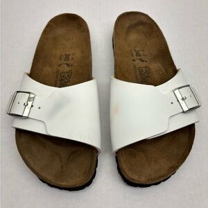 Birki’s by Birkenstock sandals women’s SZ 6